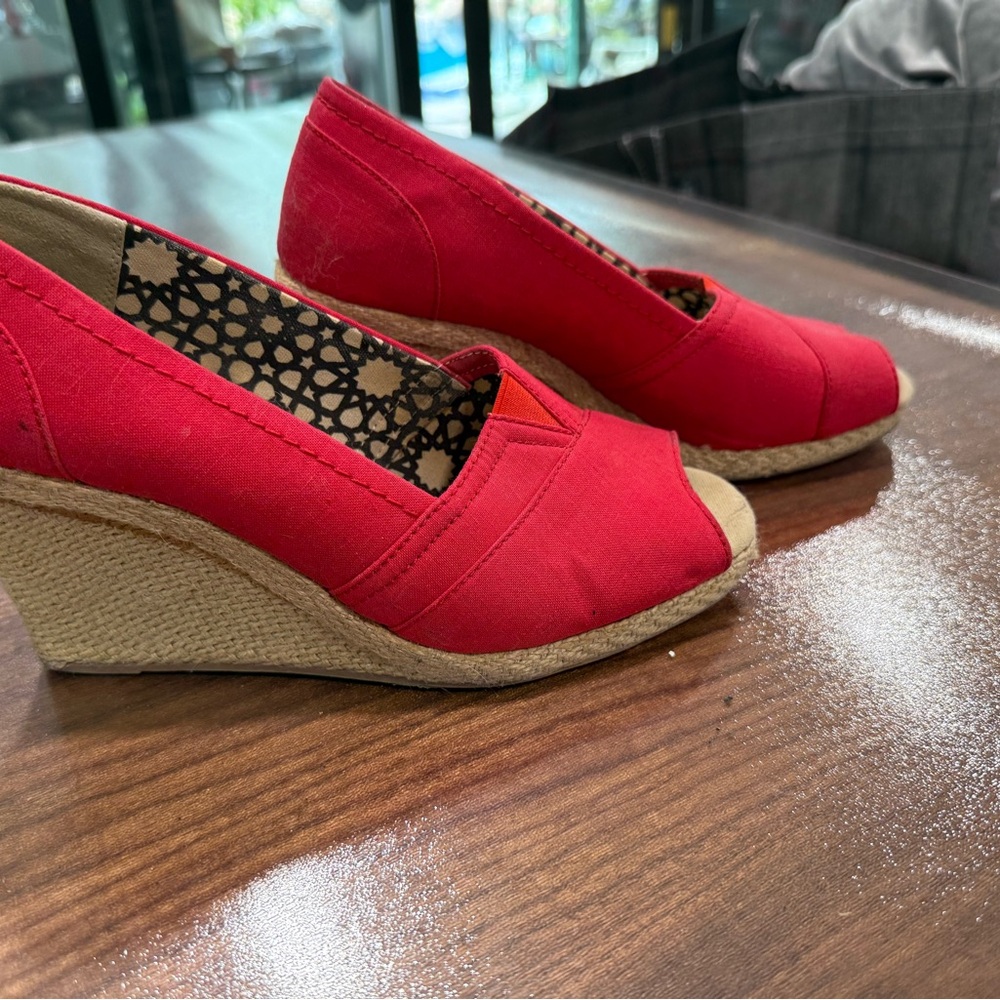 Red Wedge  7 1/2 Peep Toe Shoes